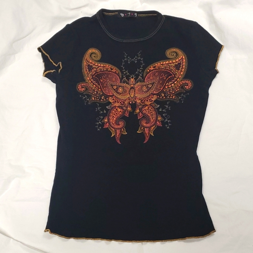 Vintage 5.7.9. Size Medium top with butterfly type glittery design